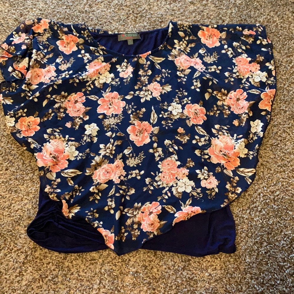 Maternity tank top blouse
